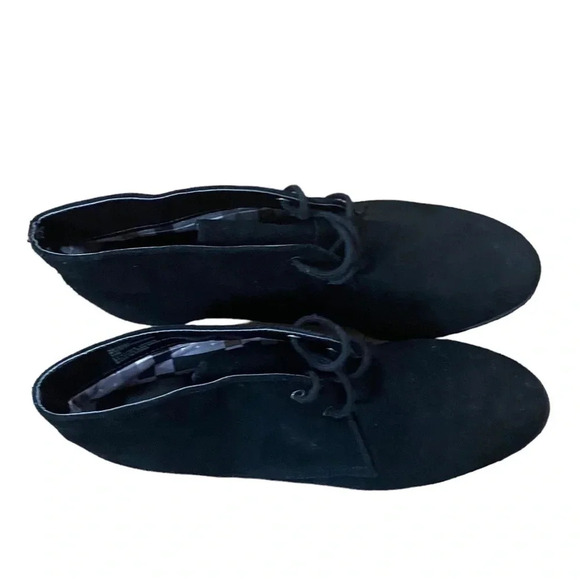 WHITE Mountain Women's Hoedown Ankle Boot - Picture 6 of 6